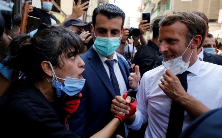 Entre protestas, Macron visita Beirut tras explosión; ofrece “amor y hermandad”
