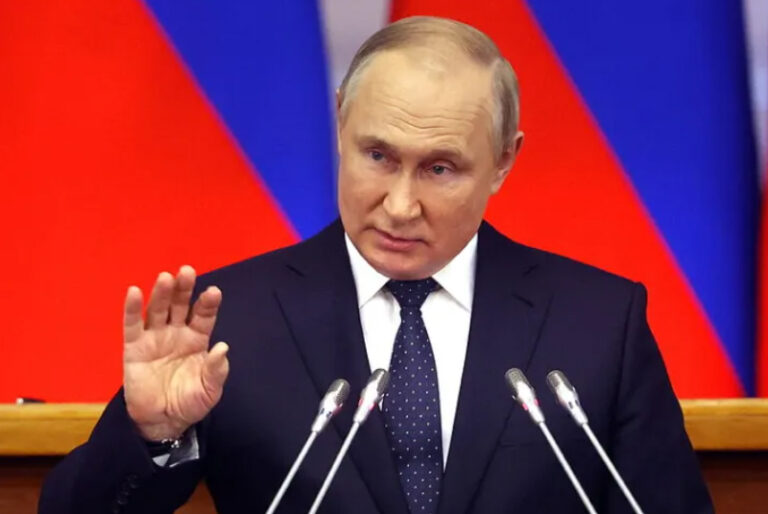 Vladímir Putin prohíbe negocios con personas sancionadas por Rusia