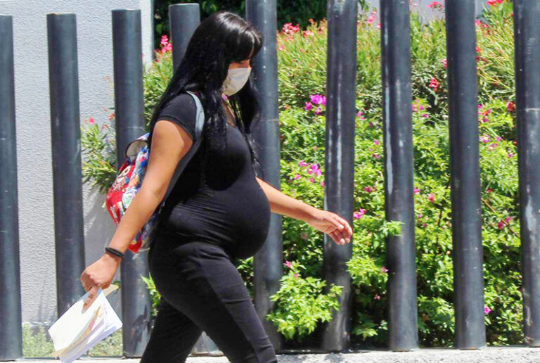 Avanza ley del PRI para castigar la violencia contra las mujeres embarazadas