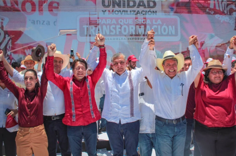 INE ordena a gobernadores y diputados abstenerse de participar en mítines de MORENA
