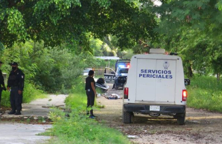 Encuentran cadáver de presunto taxista en el fraccionamiento Corales de Cancún