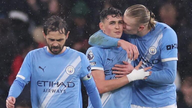 Manchester City mete presión al Arsenal; Liverpool acaba con el invicto del Sunderland en casa