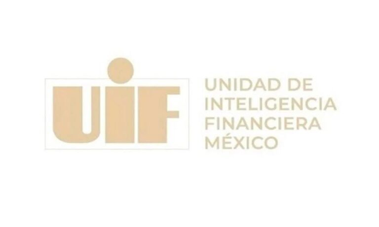 Congelan cuentas de Ernesto Ruffo; UIF endurece investigación por presunto huachicol fiscal